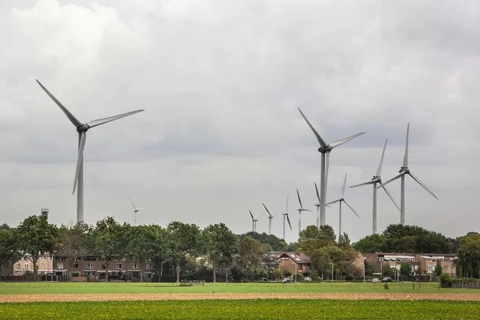 Nederland kraakt: geluidsoverlast windturbines blijkt onverdraaglijk tot op 3 km. afstand